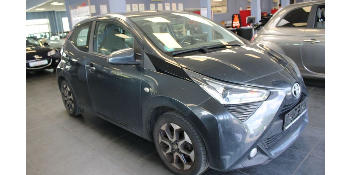 Toyota Aygo (X) 115.062 km 6.980 &euro; Euskirchen 53881