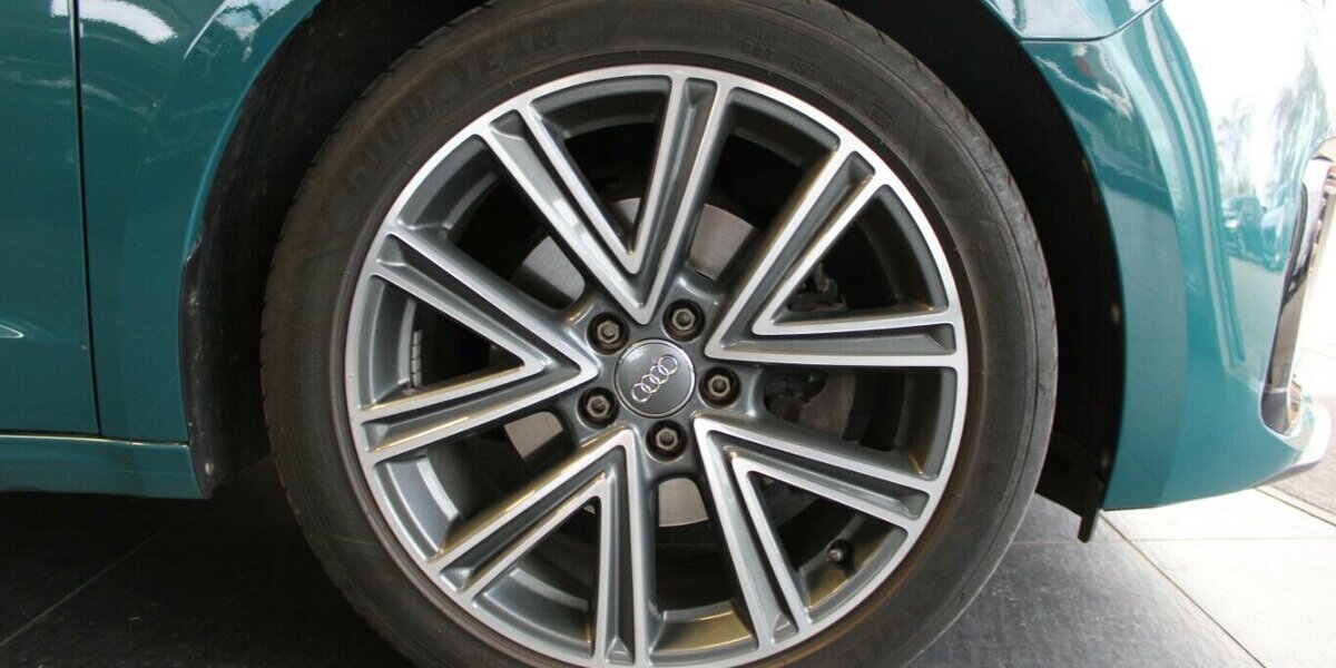 Audi A1 30 TFSI Sportback S tronic advanced 49.663 km 17.980 &euro; Euskirchen 53881