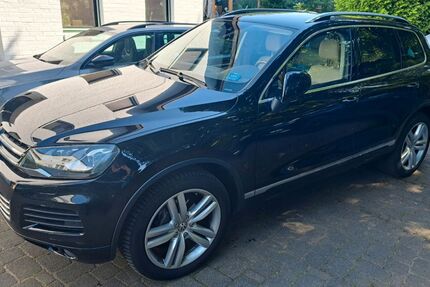 VW Touareg 330.000 km 10.600 &euro; Herzogenrath 52134