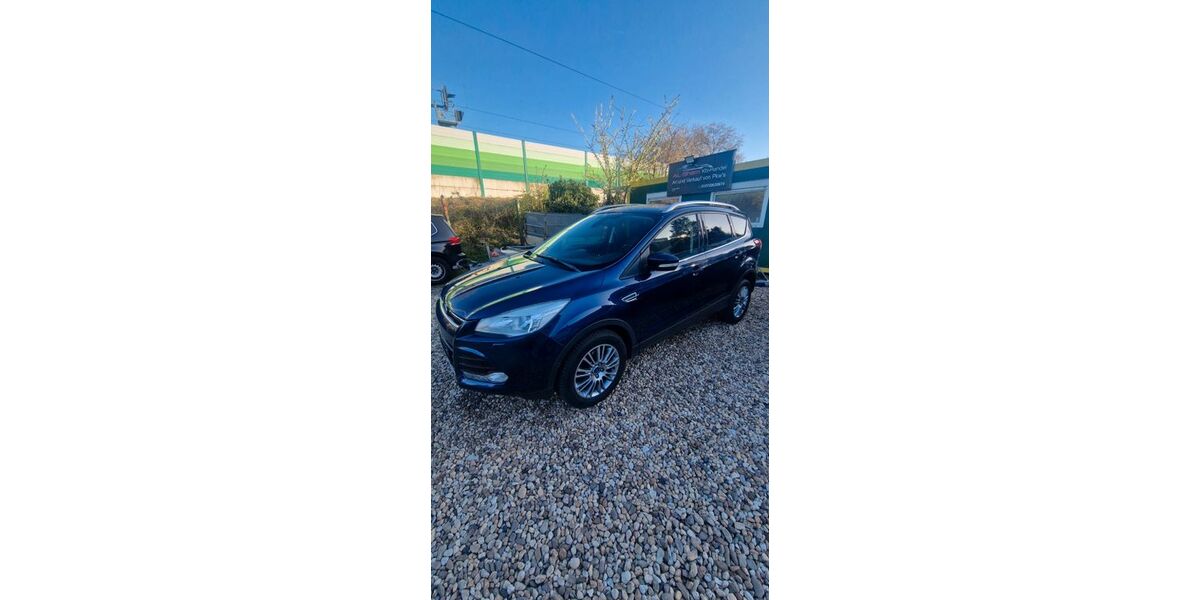 Ford Kuga 105.000 km 5.950 &euro; Düren 52349