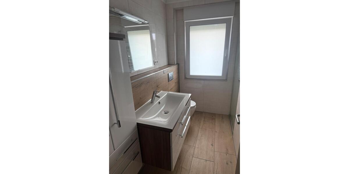 Reihenhaus Kerpen - 5 Zimmer, 130 m&sup2;, 2.000&euro; | Angebot:26610646