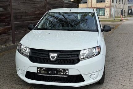 Dacia Sandero 118.843 km 5.500 &euro; Aachen 52080