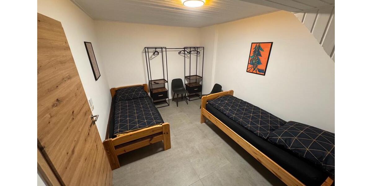 Dachgeschoßwohnung Eschweiler - 2 Zimmer, 45 m&sup2;, 1.300&euro; | Angebot:25173090
