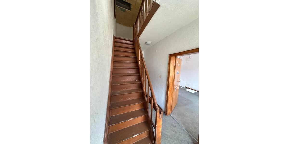 Einfamilienhaus Eschweiler - 4 Zimmer, 100 m&sup2;, 170.000&euro; | Angebot:26006288