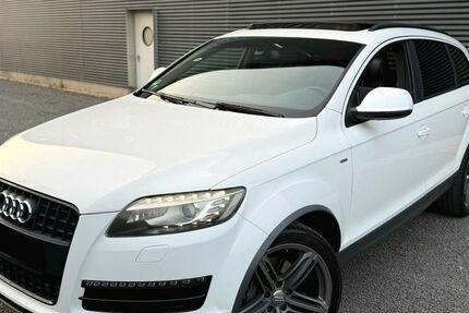 Audi Q7 272.000 km 10.850 &euro; Brühl 50321