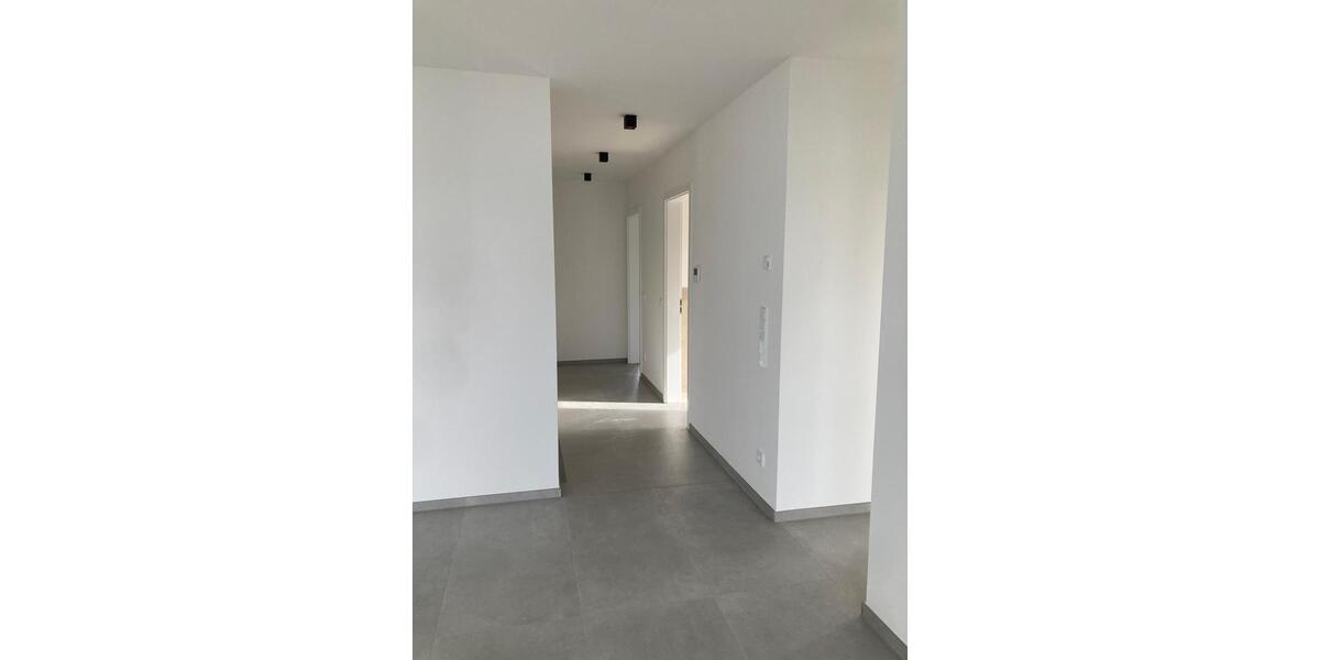 Etagenwohnung Baesweiler - 3 Zimmer, 100 m&sup2;, 1.380&euro; | Angebot:25831736