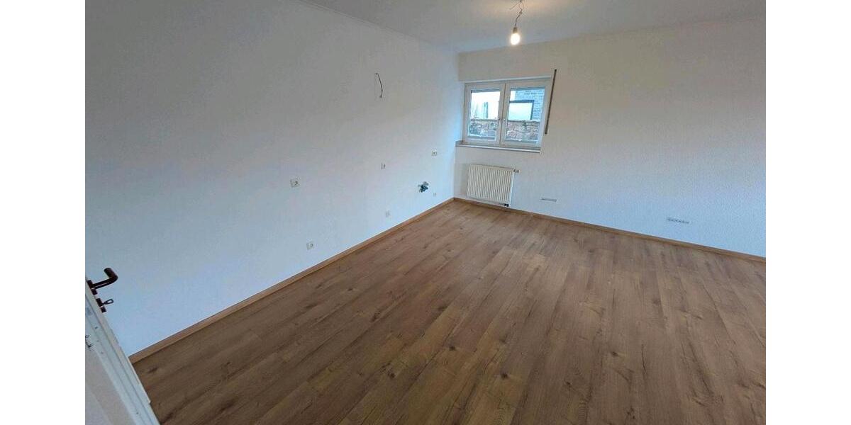 Etagenwohnung Nideggen - 2 Zimmer, 80 m&sup2;, 1.150&euro; | Angebot:25947670