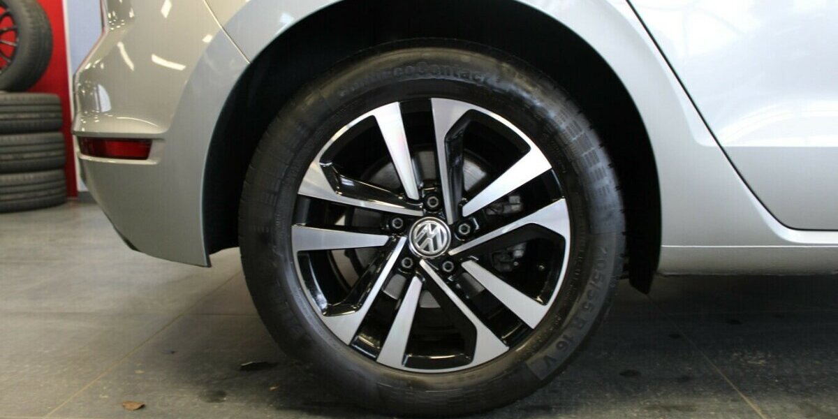 VW Golf Sportsvan 1.5 TSI ACT OPF United 86.810 km 16.980 &euro; Euskirchen 53881