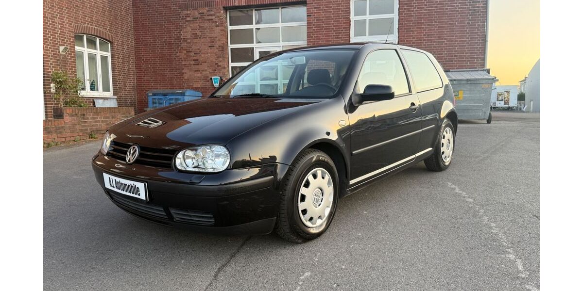 VW Golf 149.889 km 2.790 &euro; Düren 52349