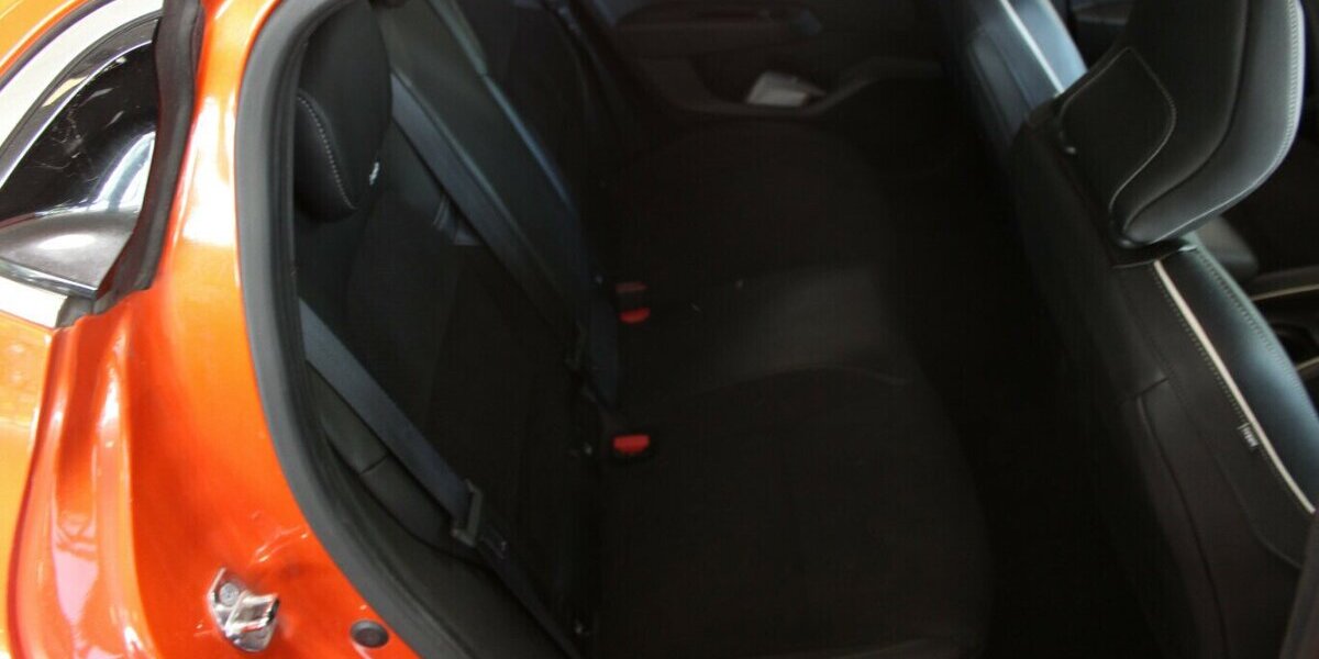 Renault Clio TCe 130 EDC GPF EDITION ONE 107.339 km 11.980 &euro; Euskirchen 53881