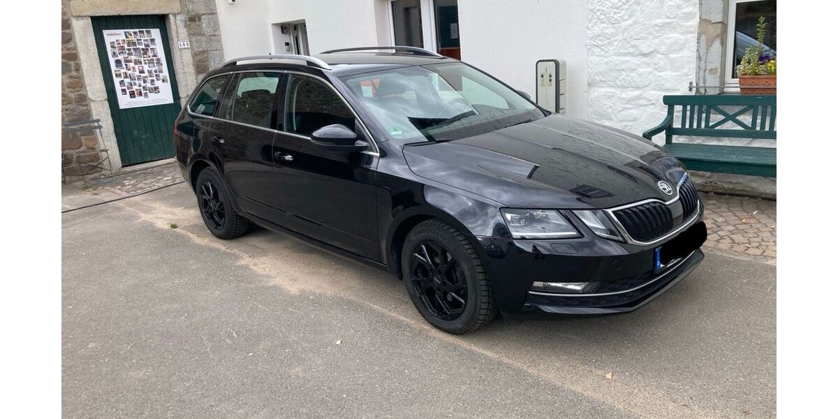Skoda Octavia 129.000 km 10.600 &euro; Aachen 52076