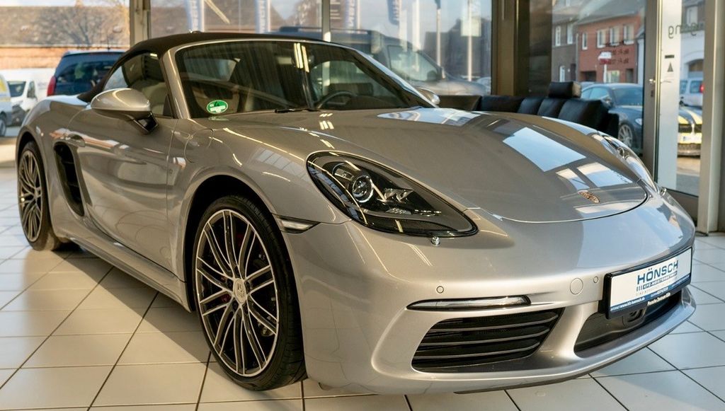 Porsche Boxster 46.800 km 64.718 &euro; Elsdorf 50189