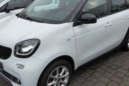 Smart forFour 81.354 km 8.990 &euro; Herzogenrath 52134