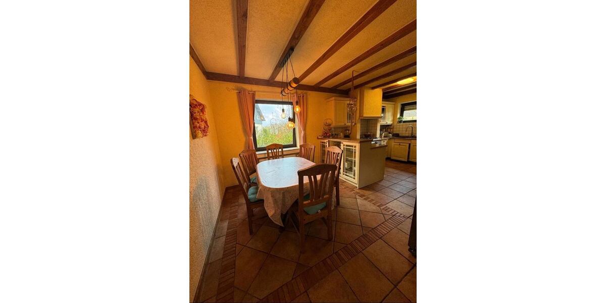 Einfamilienhaus Mechernich - 7 Zimmer, 244 m&sup2;, 539.000&euro; | Angebot:27080316