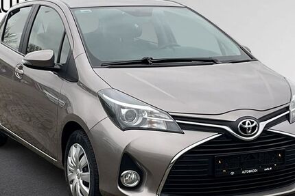 Toyota Yaris 50.036 km 11.888 &euro; Eschweiler 52249