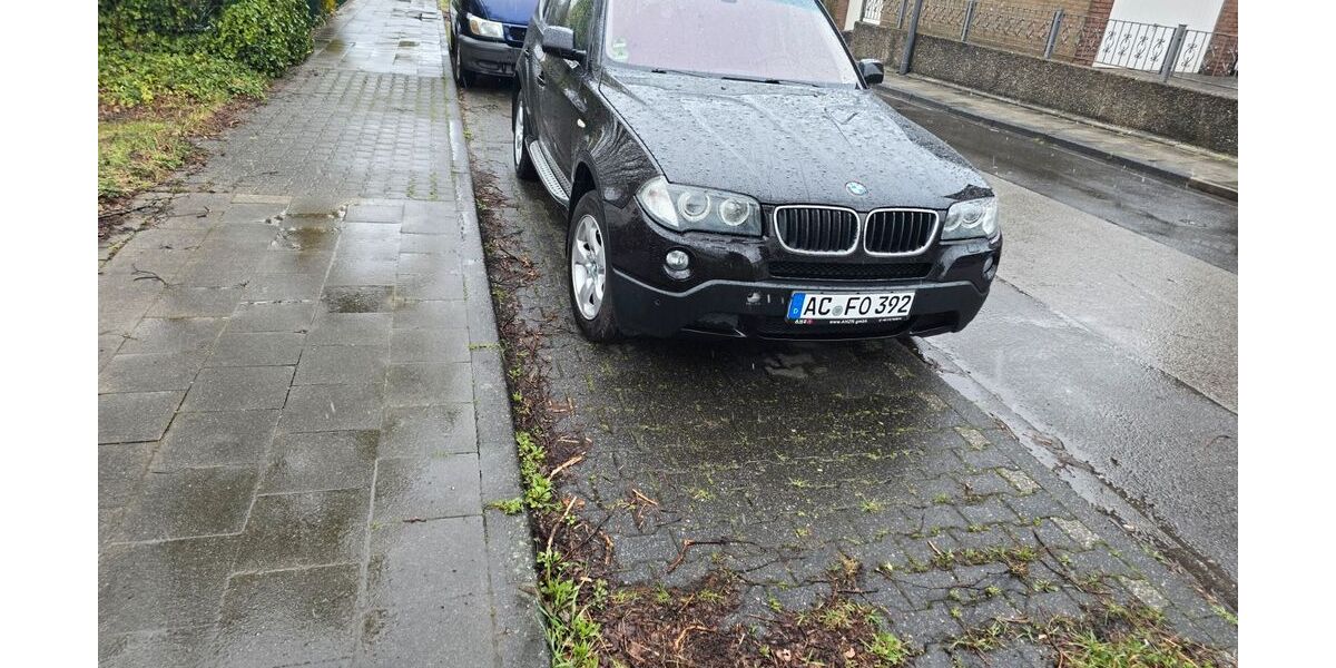 BMW X3 141.000 km 7.600 &euro; Aachen 52070