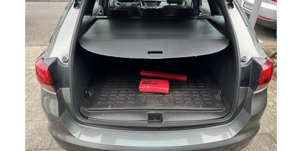 Opel Astra K Klima Navi Temp CarPlay AHK ServNeu 1.Hd 100.000 km 10.000 &euro; Erftstadt 50374
