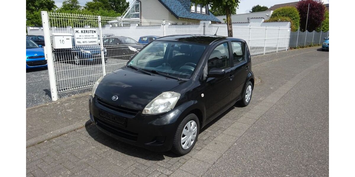 Daihatsu Sirion 89.000 km 2.200 &euro; Übach-Palenberg 52531
