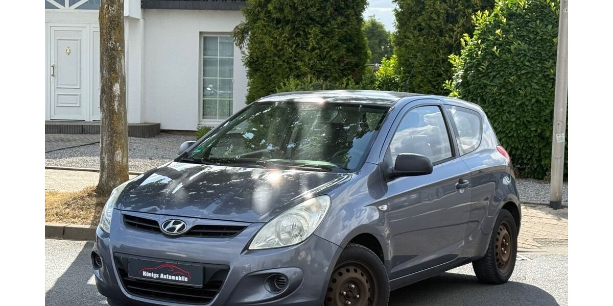 Hyundai i20 200.000 km 2.490 &euro; Jülich 52428