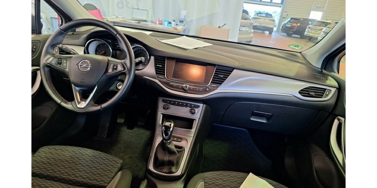 Opel Astra Klima Navi Temp CarPlay 1.Hd 28.000 km !!! 28.000 km 13.500 &euro; Erftstadt 50374