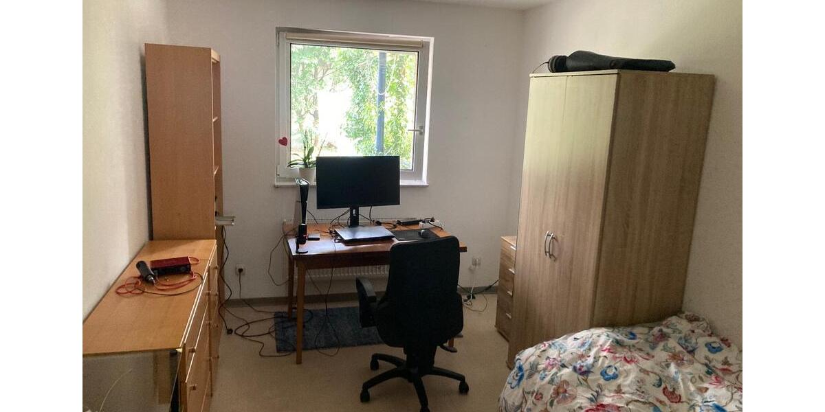 Erdgeschoßwohnung Düren - 4 Zimmer, 92 m&sup2;, 745&euro; | Angebot:25963723