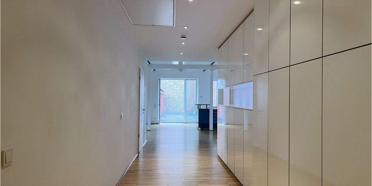 Etagenwohnung Aachen Aachen-Mitte - 3 Zimmer, 138 m&sup2;, 695.000&euro; | Angebot:25732802