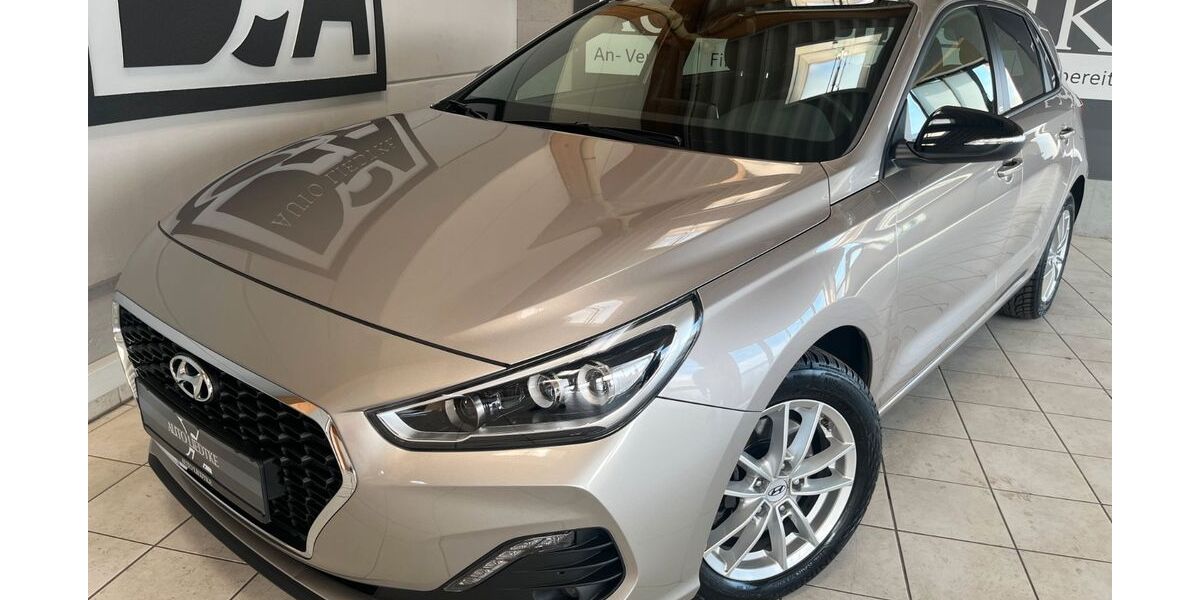 Hyundai i30 27.000 km 14.999 &euro; Jülich 52428