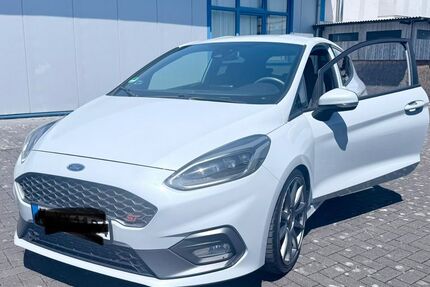 Ford Fiesta 85.773 km 15.999 &euro; Erftstadt 50374
