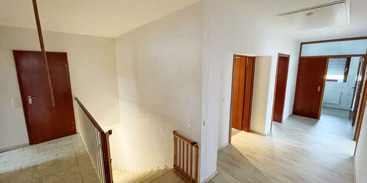 Attraktiver Bungalow mit Einliegerwohnung – vielseitig nutzbar - Bungalow Stolberg Gressenich | Angebot:25353518