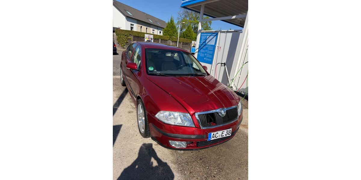 Skoda Octavia 207.000 km 2.250 &euro; Würselen 52146