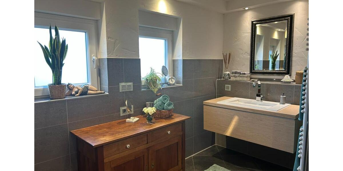 Einfamilienhaus Jülich - 6.5 Zimmer, 215 m&sup2;, 659.000&euro; | Angebot:25406846