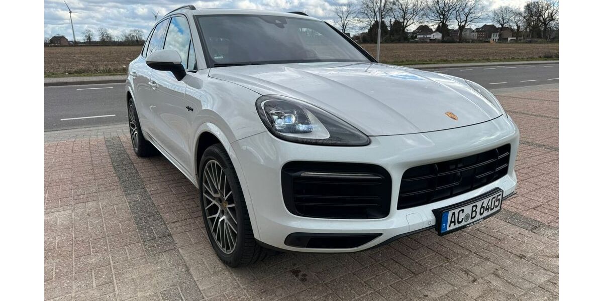 Porsche Cayenne 56.000 km 69.500 &euro; Würselen 52146