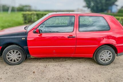 VW Golf 173.765 km 550 &euro; Vettweiß 52391