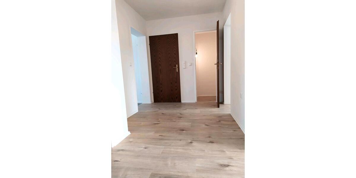 Dachgeschoßwohnung Stolberg (Rheinland) - 3 Zimmer, 65 m&sup2;, 159.000&euro; | Angebot:26414894