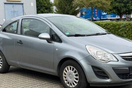 Opel Corsa 183.269 km 1.990 &euro; Alsdorf 52477