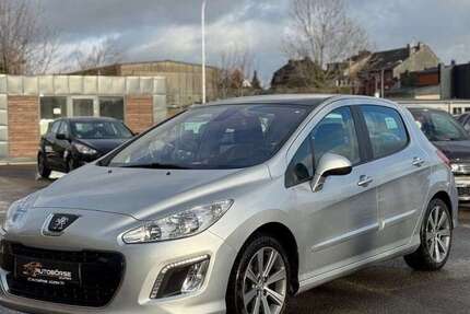 Peugeot 308 115.428 km 3.950 &euro; Düren 52349