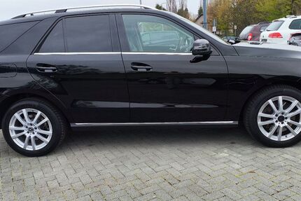 Mercedes-Benz GLE 350 123.823 km 34.499 &euro; Alsdorf (Nordrhein-Westfalen) 52477