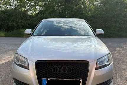 Audi A3 99.800 km 7.999 &euro; Jülich 52428