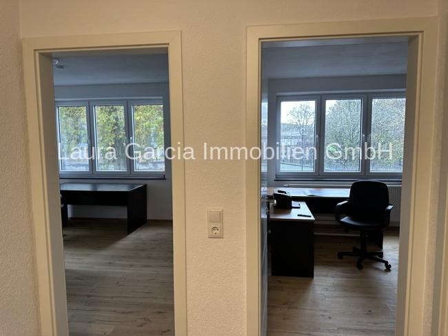 Etagenwohnung Aachen Aachen-Mitte - 3 Zimmer, 85 m&sup2;, 1.600&euro; | Angebot:25870109