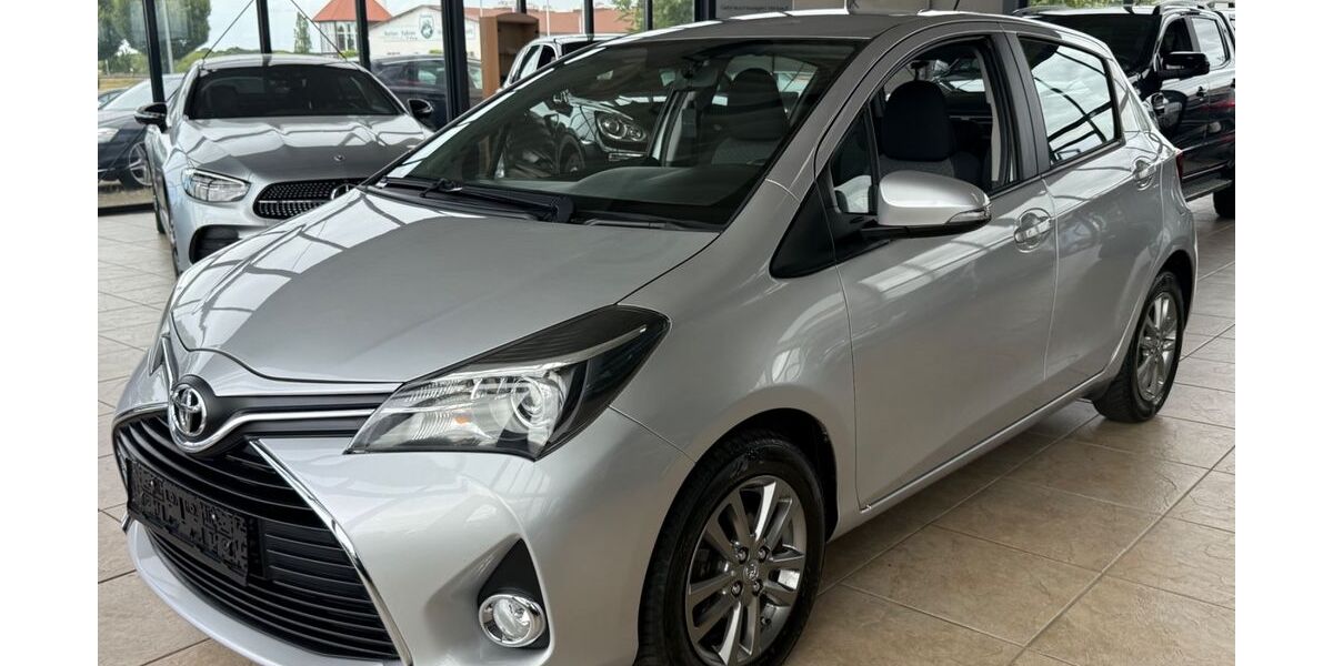 Toyota Yaris 106.000 km 7.980 &euro; Erftstadt 50374