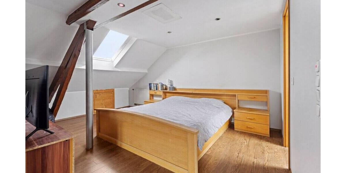 Mehrfamilienhaus, Wohnhaus Alsdorf Schaufenberg - 6 Zimmer, 136 m&sup2;, 219.000&euro; | Angebot:26695938