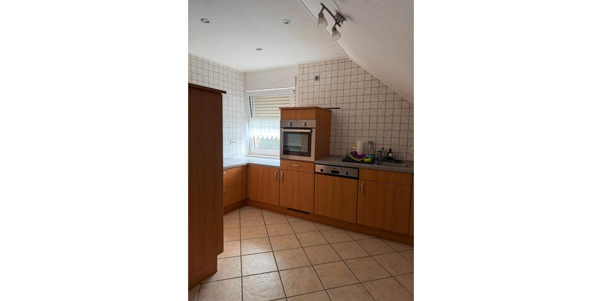 Etagenwohnung Bergheim - 5 Zimmer, 184 m&sup2;, 395.000&euro; | Angebot:26614301