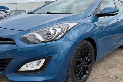Hyundai i30 259.956 km 2.890 &euro; Weilerswist 53919