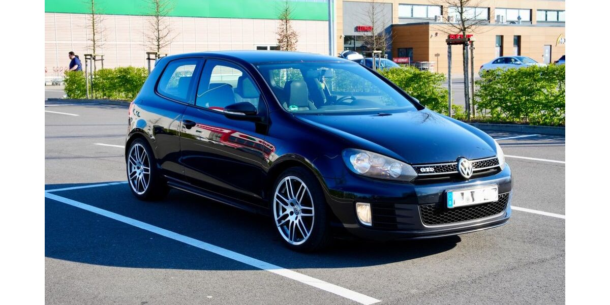 VW Golf 273.287 km 4.900 &euro; Alsdorf 52477