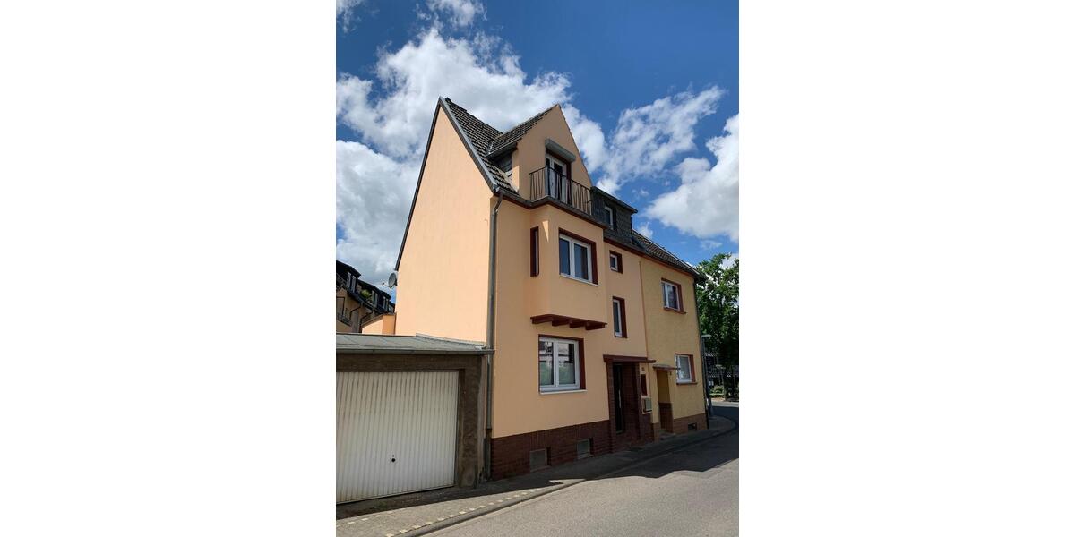 Reihenhaus Euskirchen - 4 Zimmer, 95 m&sup2;, 1.150&euro; | Angebot:25167068