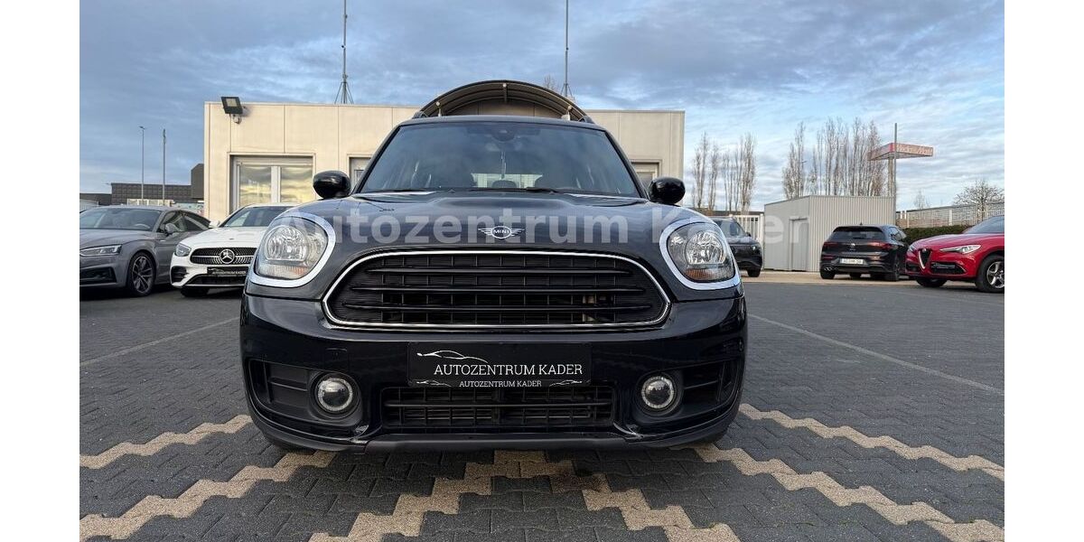 Mini One Countryman 94.000 km 15.900 &euro; Eschweiler 52249