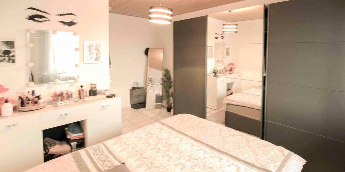 Mehrfamilienhaus, Wohnhaus Hürtgenwald Kleinhau - 8 Zimmer, 220 m&sup2;, 315.000&euro; | Angebot:25986018