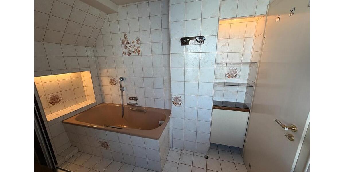 Einfamilienhaus Aachen Aachen-Mitte - 5 Zimmer, 110 m&sup2;, 680.000&euro; | Angebot:25300561