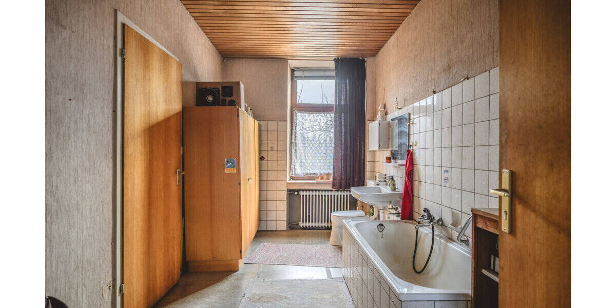 Mehrfamilienhaus, Wohnhaus Aachen Eilendorf - 1 Zimmer, 152 m&sup2;, 279.000&euro; | Angebot:26176698
