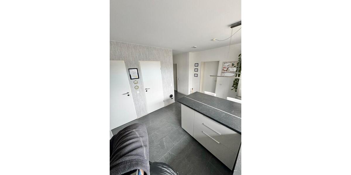 Etagenwohnung Herzogenrath - 3 Zimmer, 71 m&sup2;, 900&euro; | Angebot:25962532